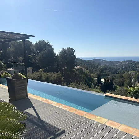 Villa Tres Calme , Vue Mer Panoramique Holiday home *